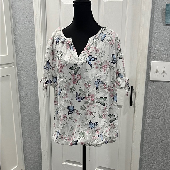 Elegant Floral Women's Blouse - White with Blue and Pink Accents - Picture 1 of 9